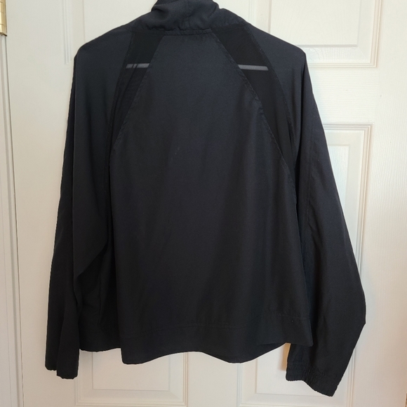 4/$20 Women's Wind Breaker - Picture 3 of 3